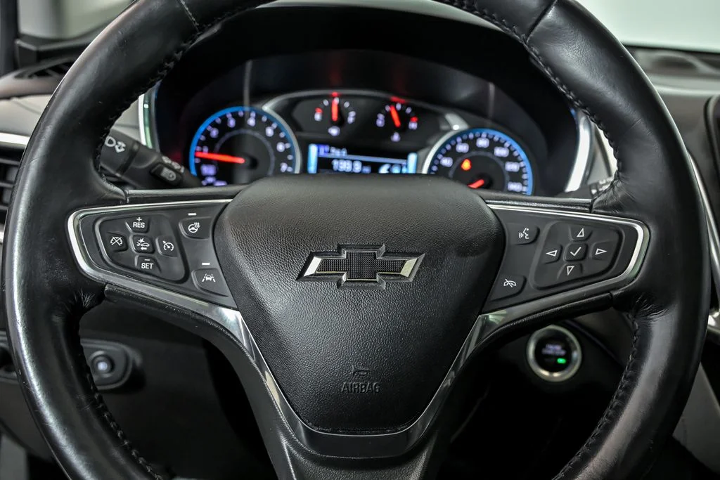 Used 2018 Gray Chevrolet Premier image 20
