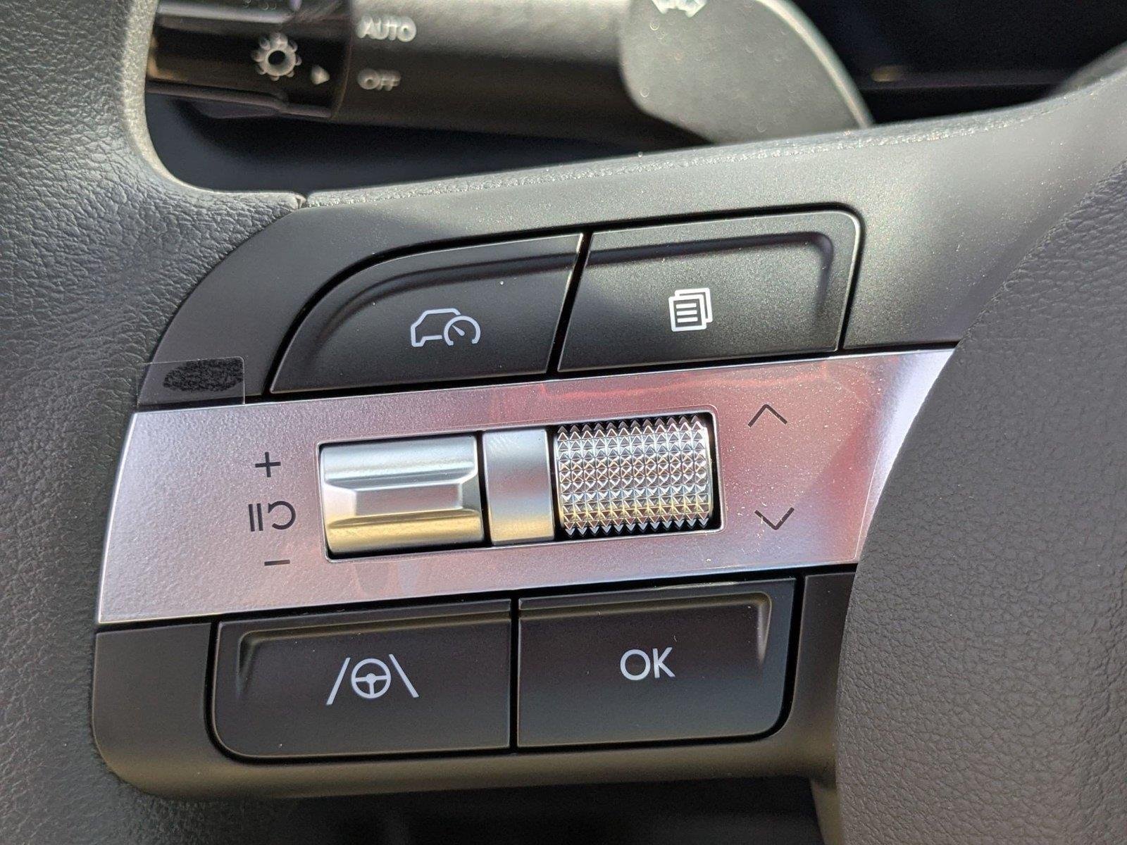 Certified Used 2026 Hampton Gray Hyundai SEL image 14