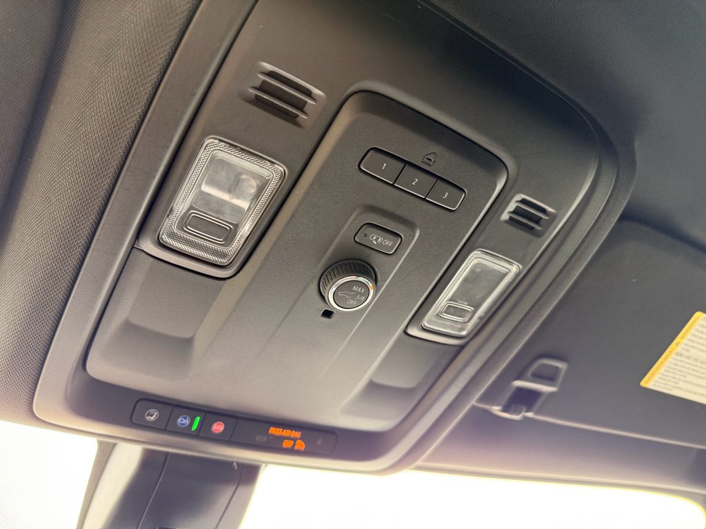 Used 2022 Evergreen Gray Metallic Chevrolet LT image 24