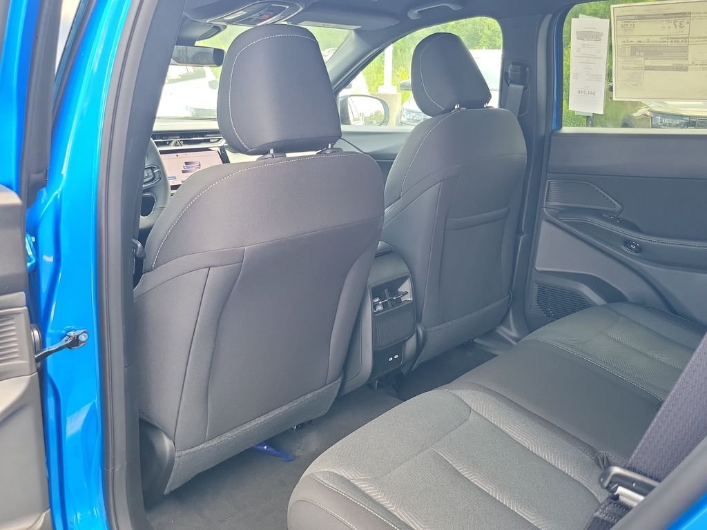New 2026 Hydro Blue Pearl-Coat Exterior Paint Jeep Laredo image 11