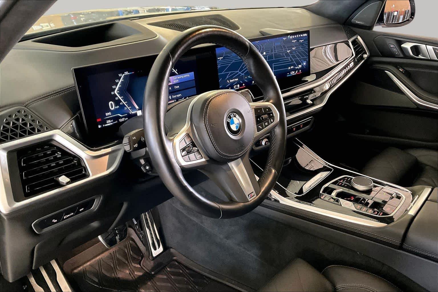Used 2024 Brooklyn Grey Metallic BMW xDrive40i image 16