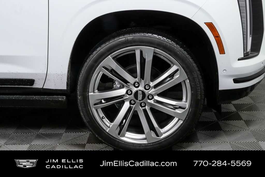 Used 2026 Vibrant White Tricoat Cadillac Sport image 40