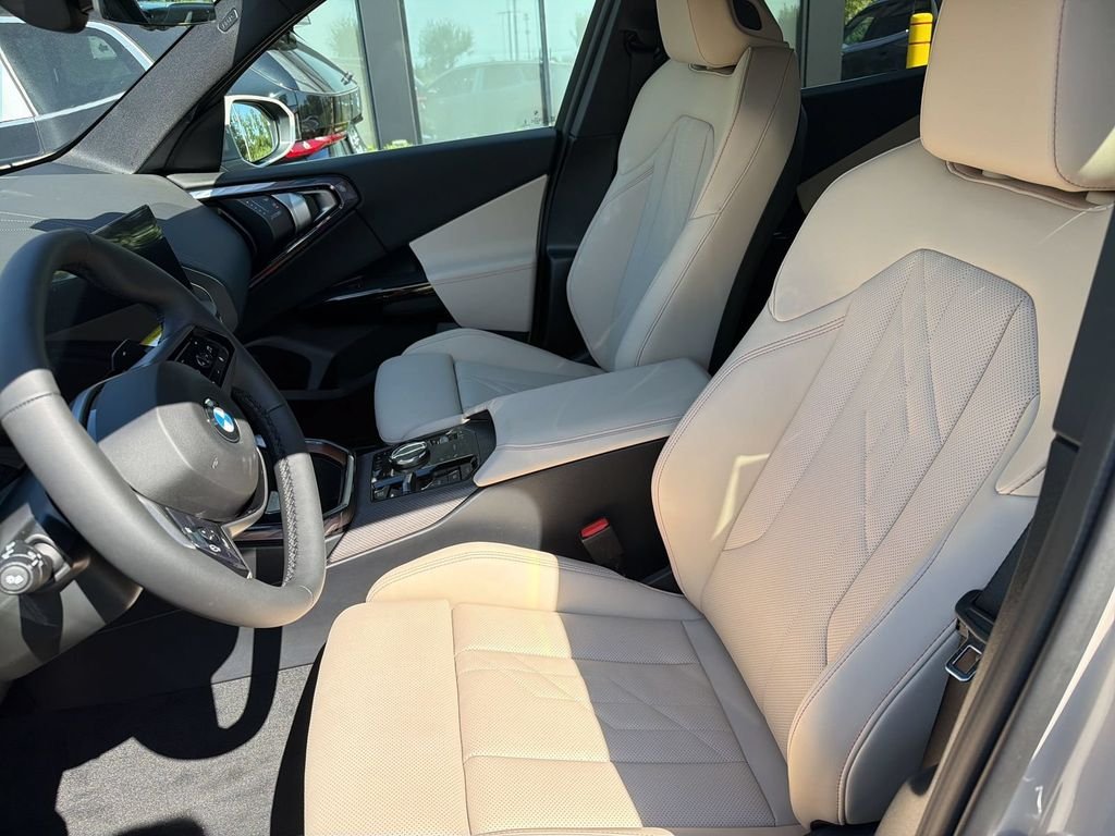 New 2026 Dune Grey Metallic BMW 30 xDrive image 9