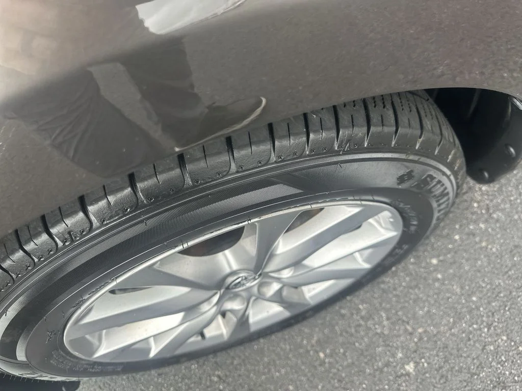 Used 2017 Silver Mazda Sport image 16