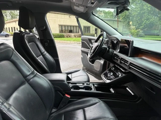 Used 2020 Magnetic Gray Lincoln Reserve image 19