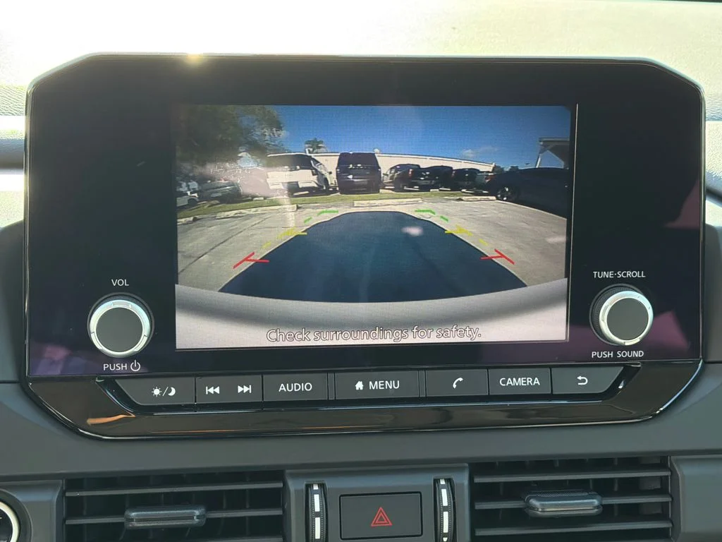 2024 Nissan Pathfinder S - Photo 29