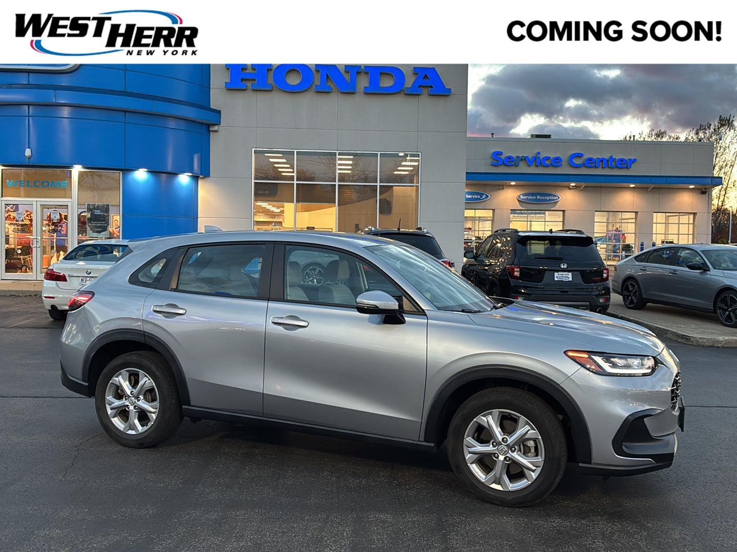 Used 2024 Lunar Silver Metallic Honda LX image 1