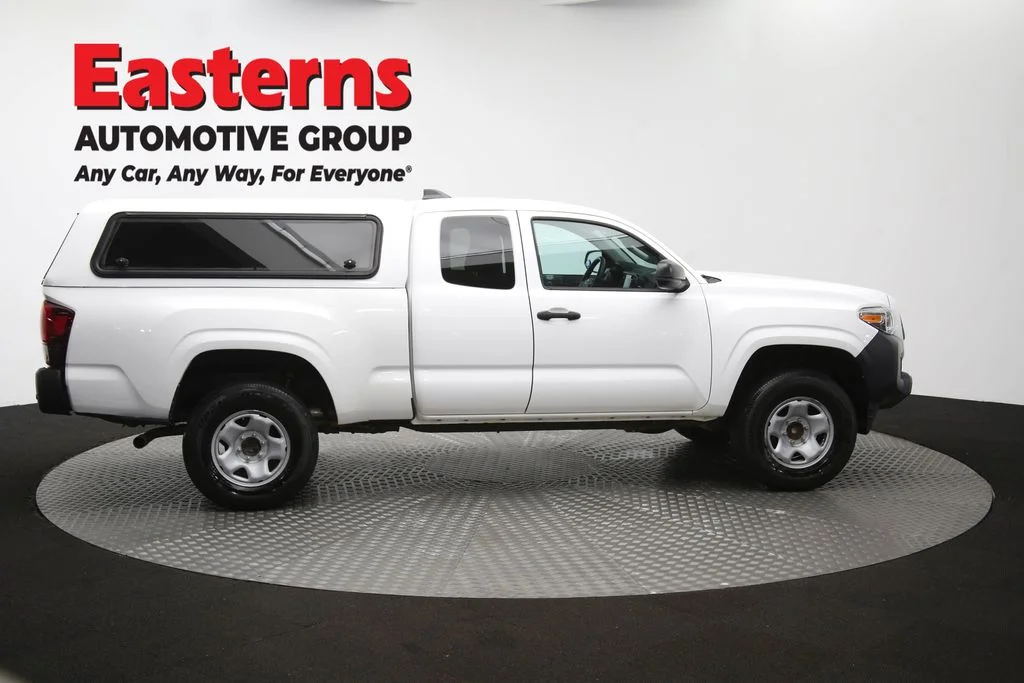 Used 2020 White Toyota SR image 41