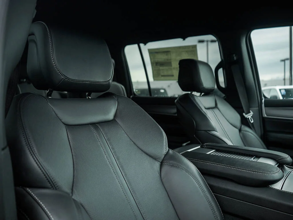 New 2026 High Gloss Black Jeep Limited Altitude image 12