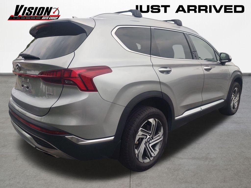 Used 2023 Silver Hyundai SEL image 5