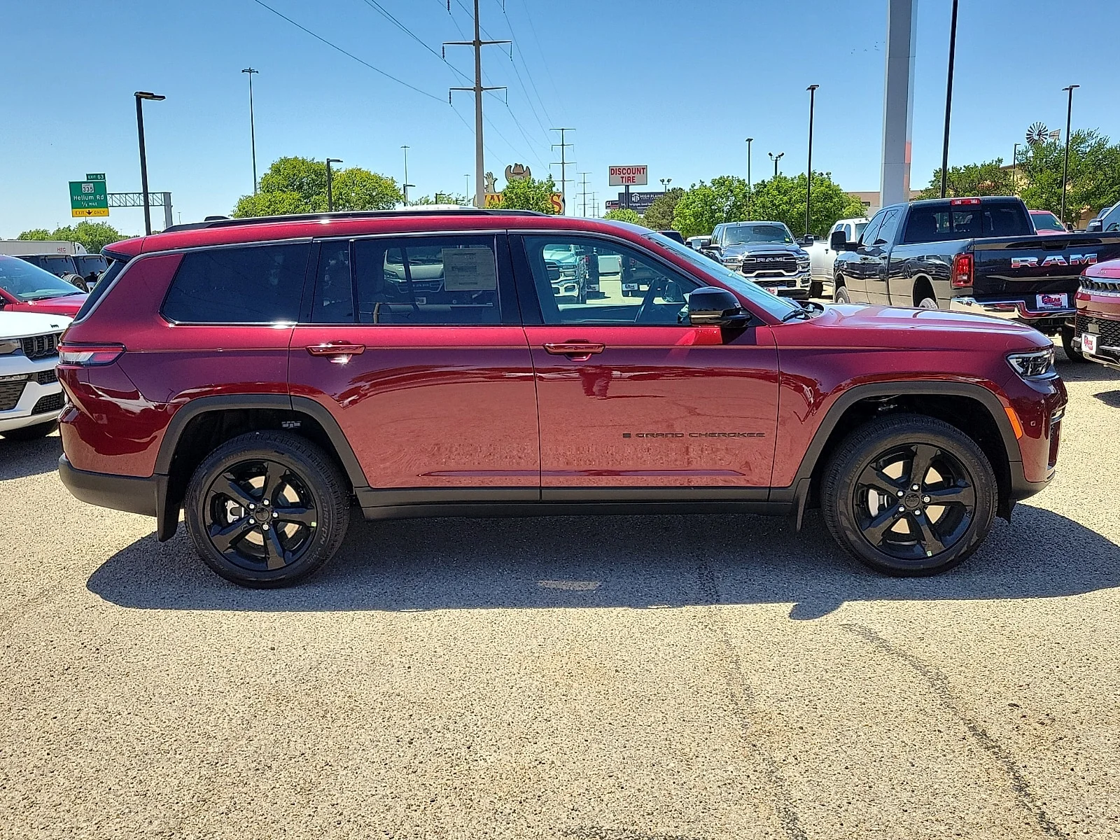 New 2026 Velvet Red Pearlcoat Jeep L LIMITED 4X4 image 5