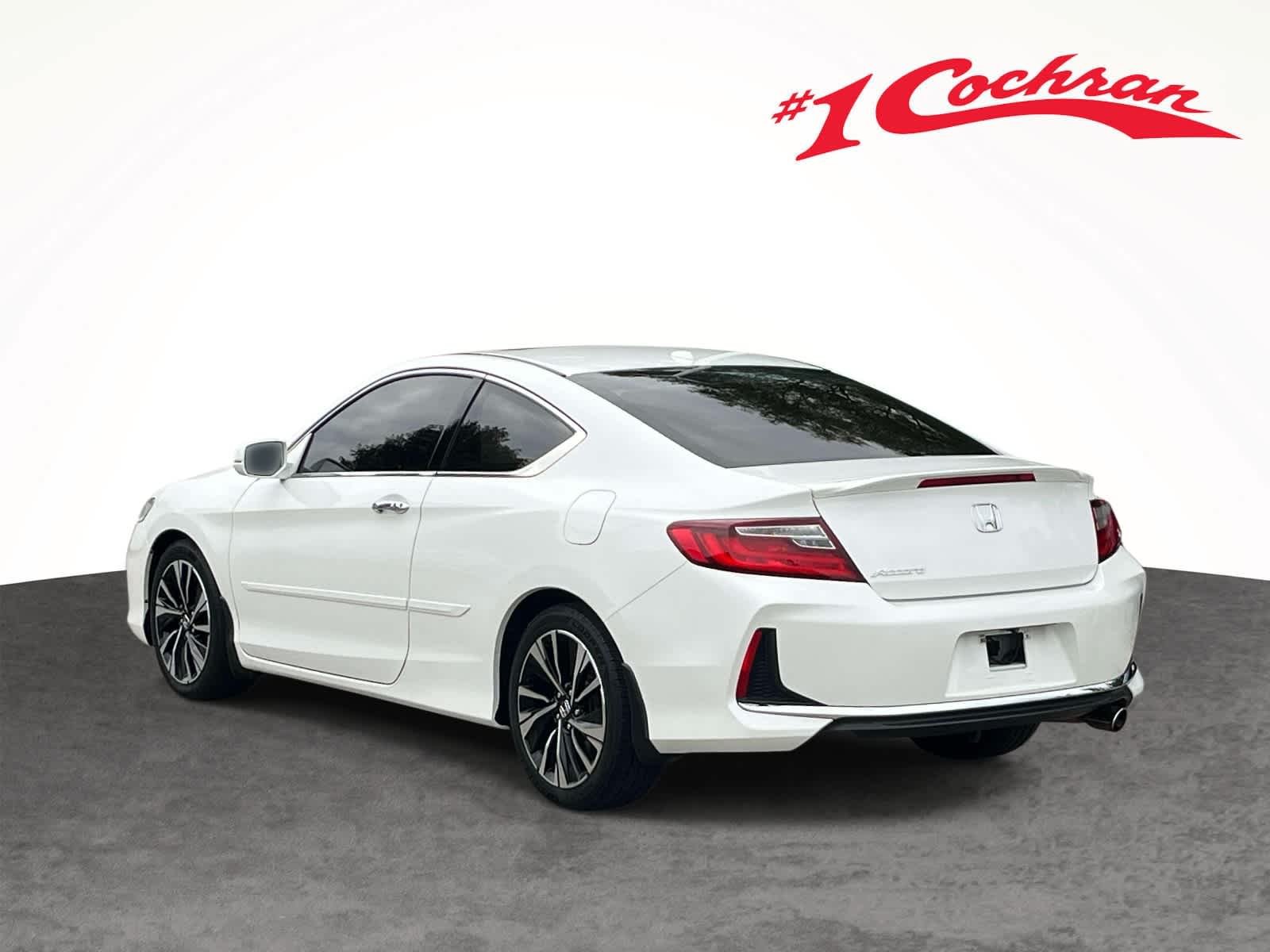 Used 2017  Honda EX-L image 14
