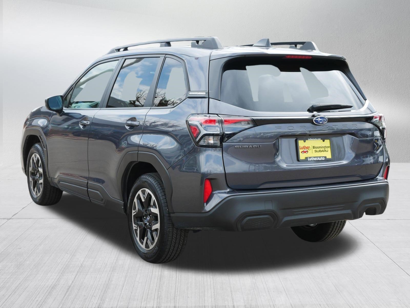 Certified Used 2025 Magnetite Gray Metallic Subaru Premium image 5
