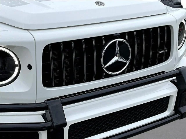 Used 2024 White Mercedes-Benz 4MATIC® image 36
