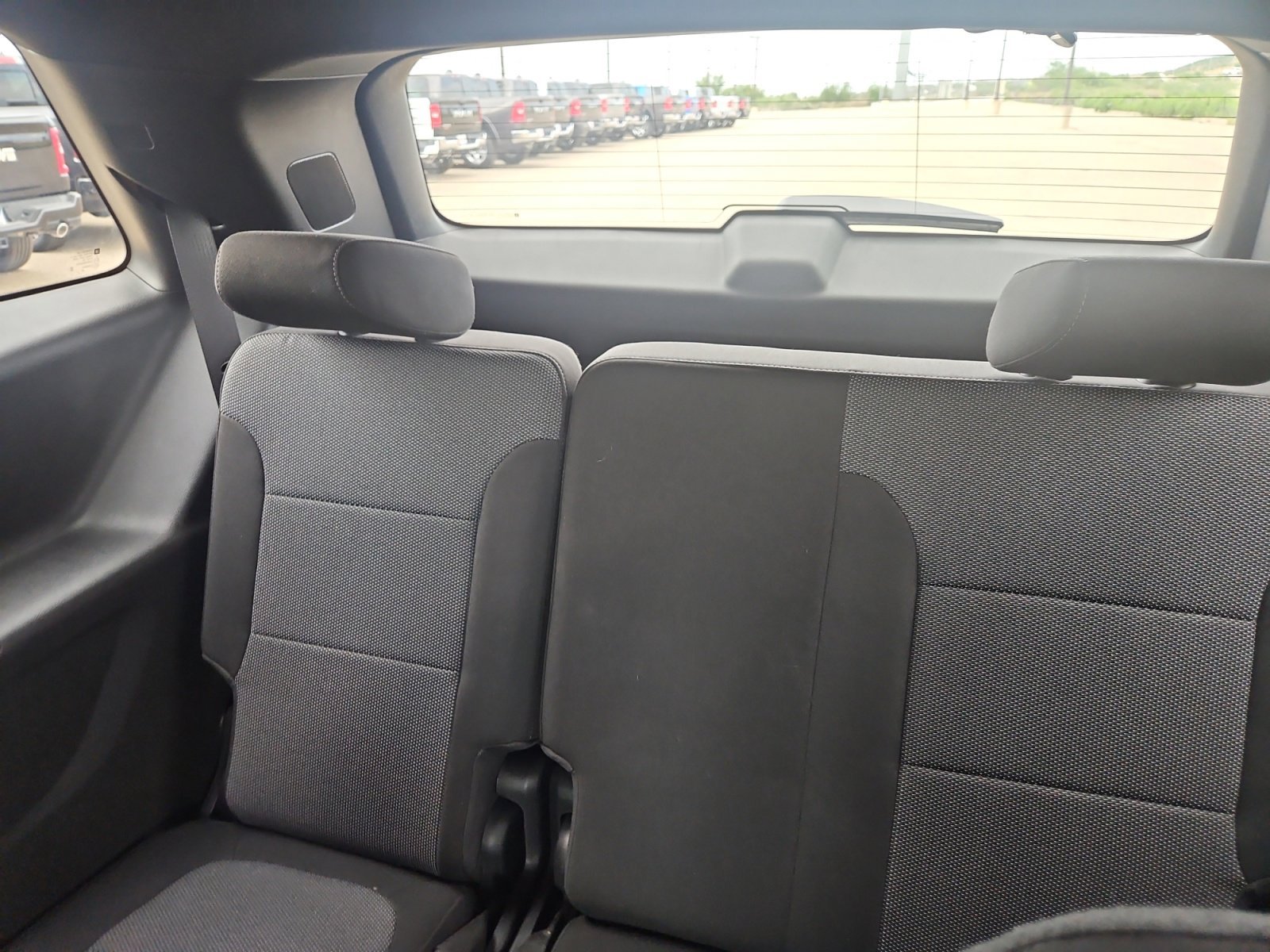 Used 2023 Summit White Chevrolet LT Cloth image 21
