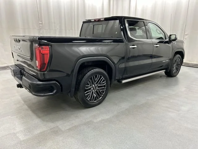 Used 2022 Onyx Black GMC Denali Ultimate image 4
