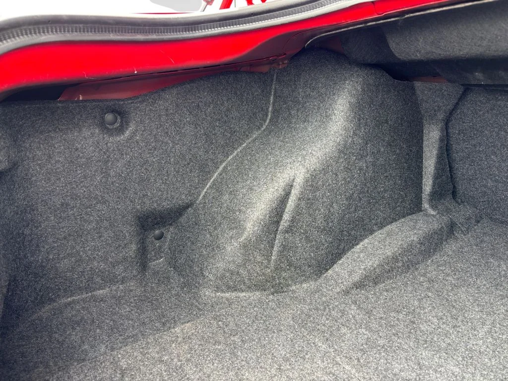 Used 2020 Red Dodge SXT image 39