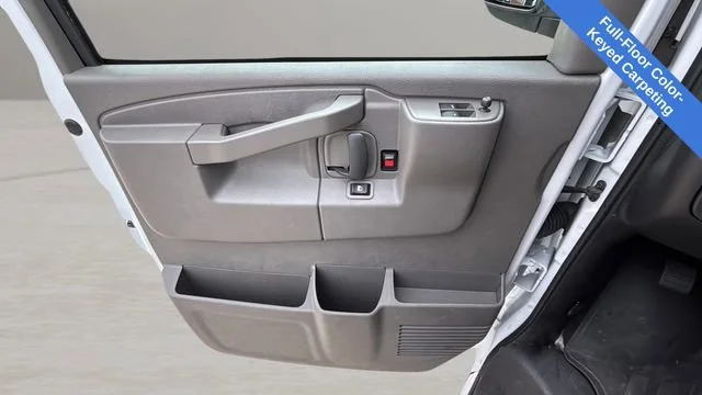 Used 2024 Summit White Chevrolet 1LT image 15