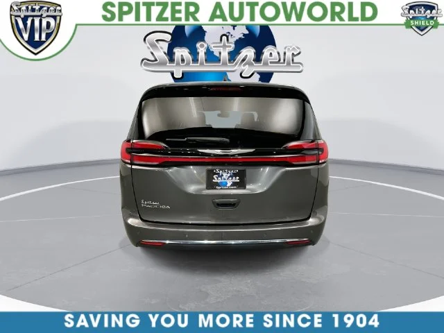 Used 2023 Gray Chrysler Touring L image 9