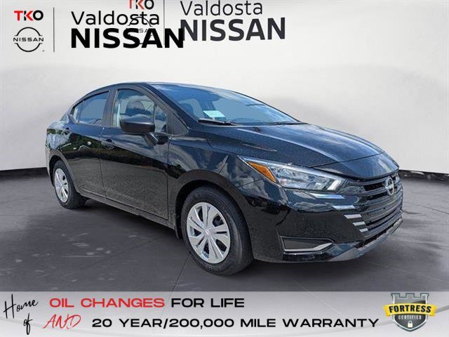 2025 Nissan Versa 1.6 S CVT's photo