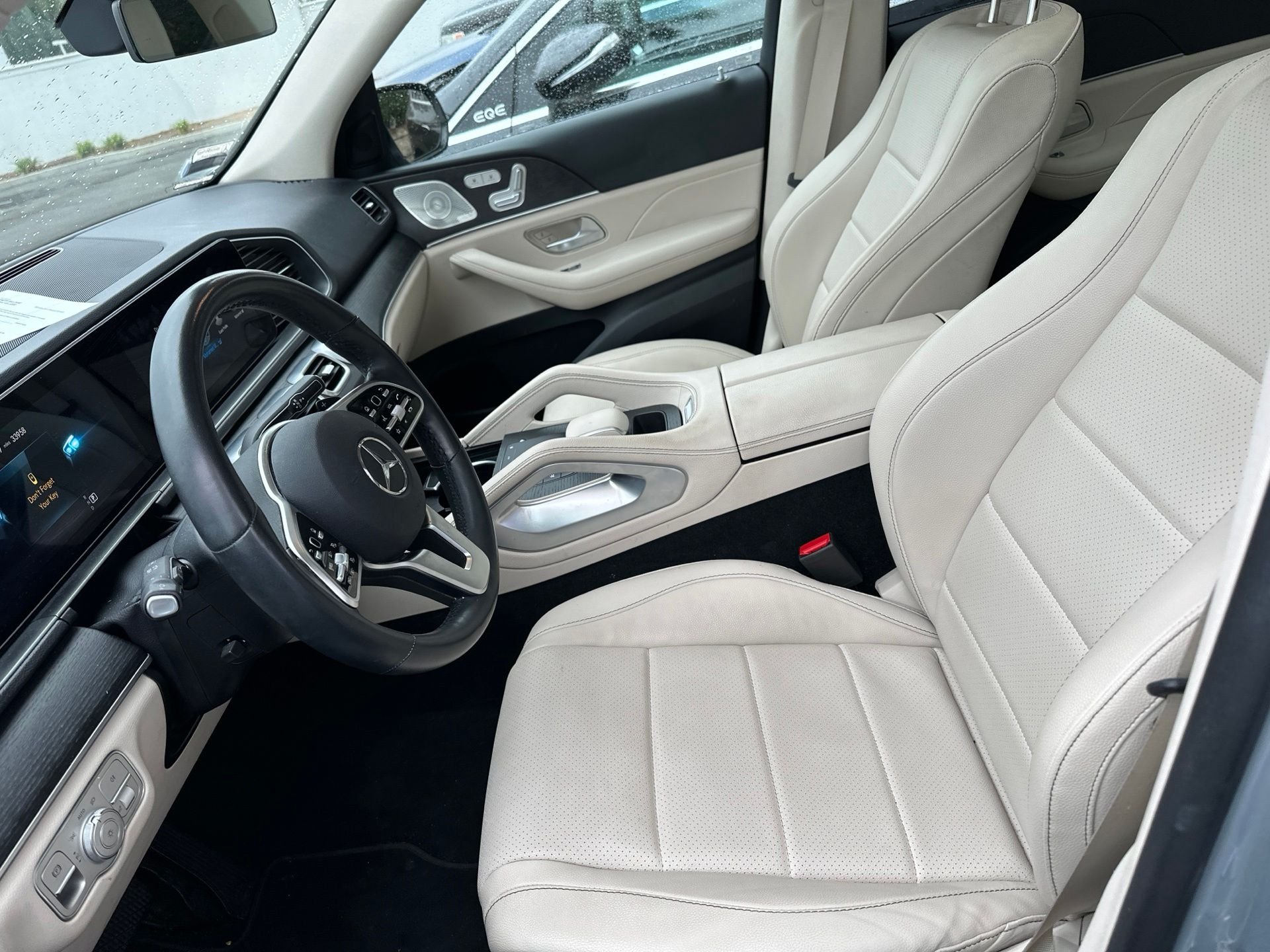 Used 2023 Silver Mercedes-Benz GLE 350 image 7