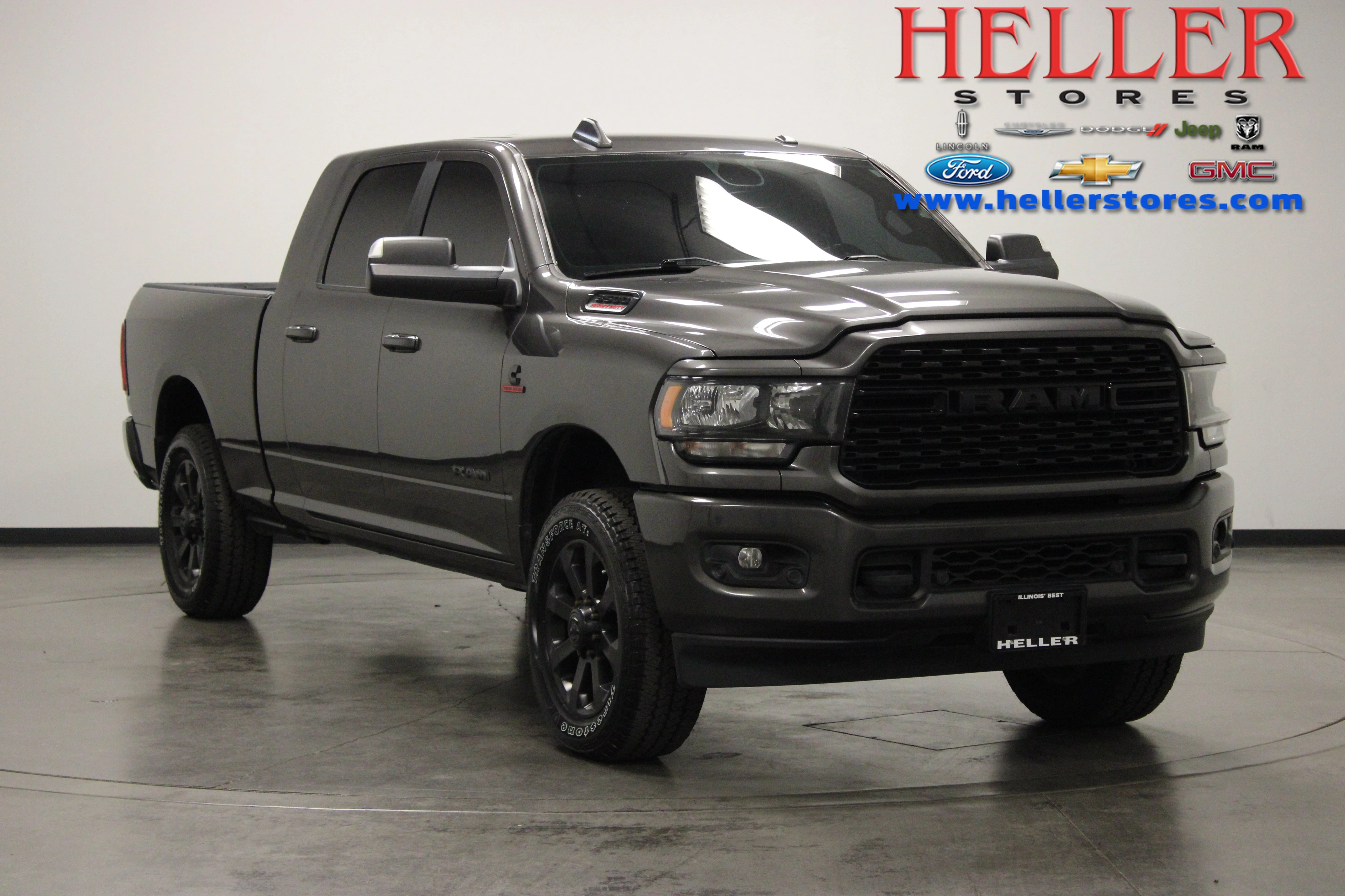 Used 2022 Granite Crystal Metallic Clearcoat Ram Big Horn image 1