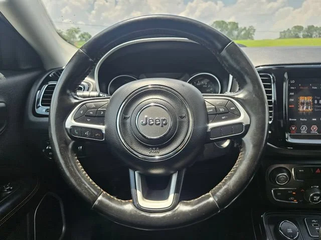 Used 2020 White Jeep Limited image 13