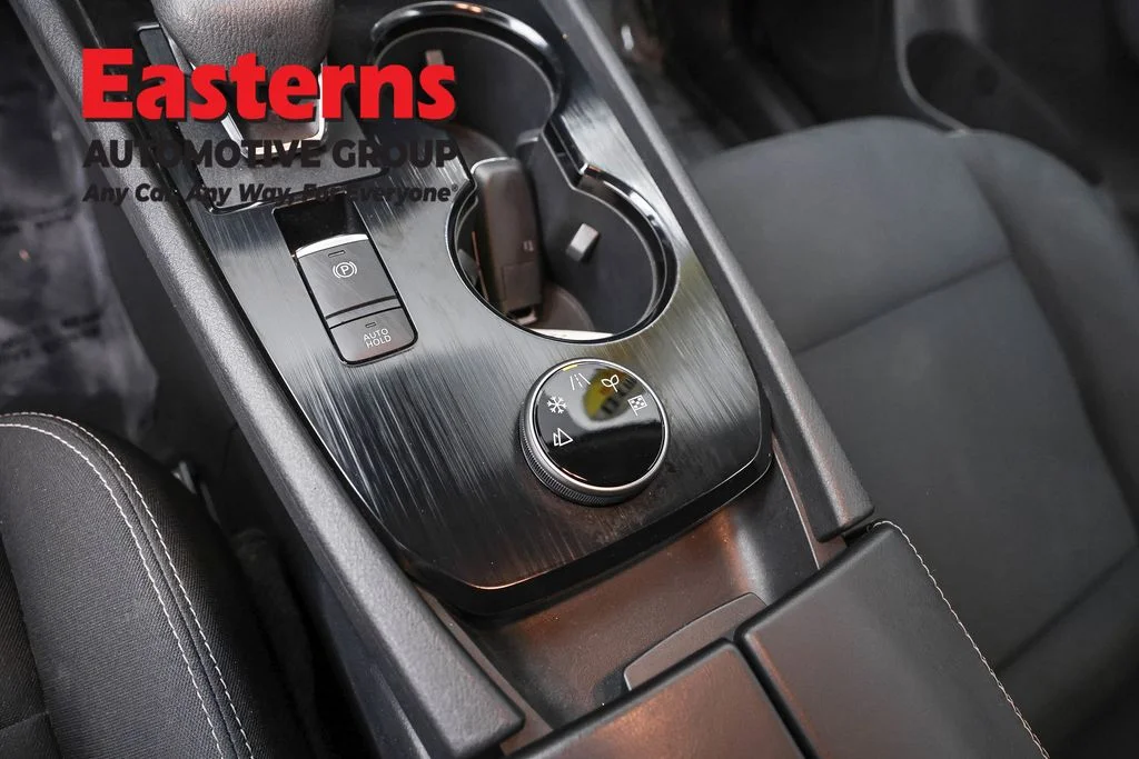 Used 2023 Gray Nissan S image 21