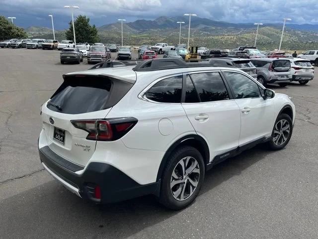 Used 2021 Crystal White Pearl Subaru Limited XT image 9