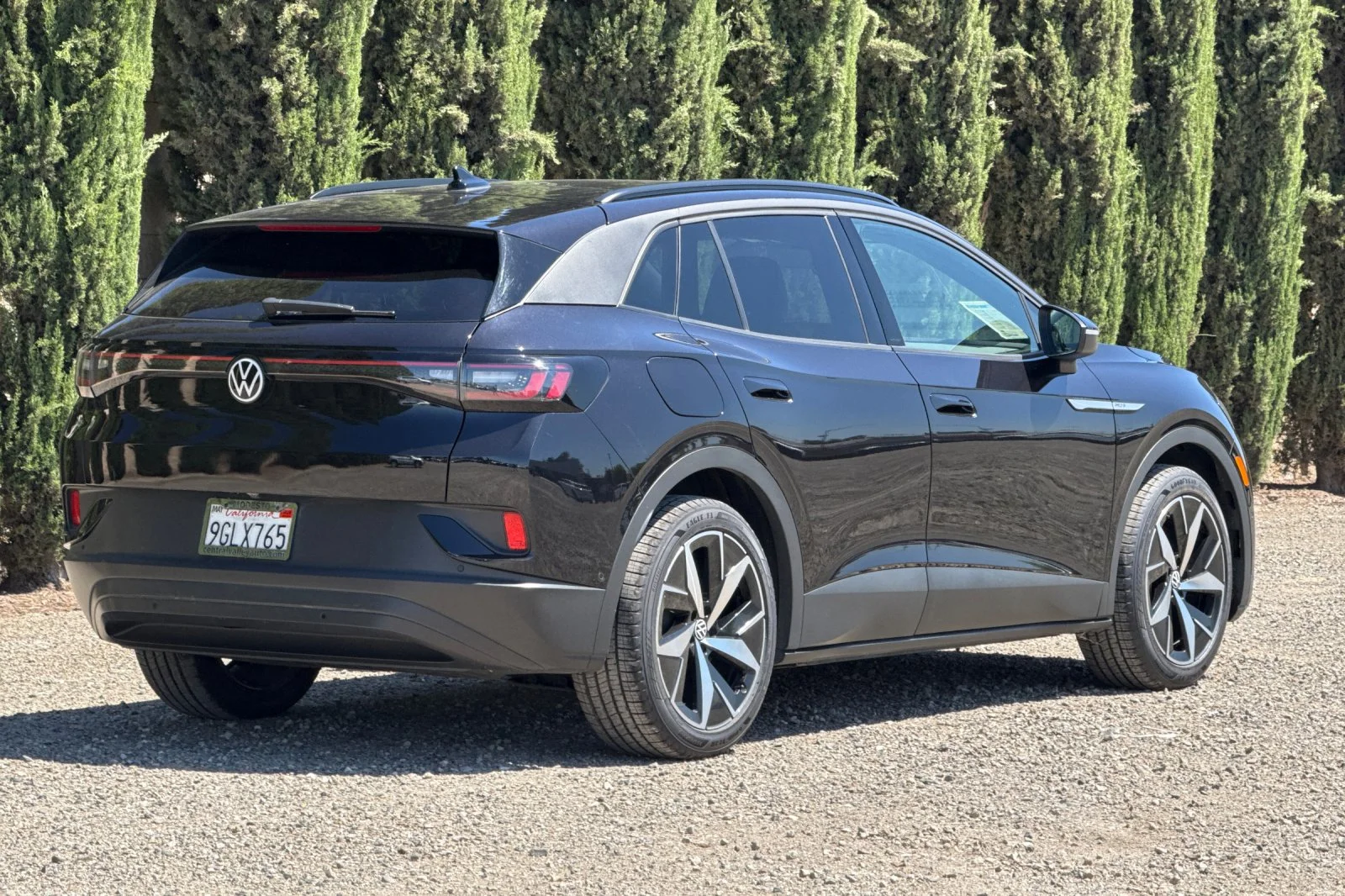 Certified Used 2023 Black Volkswagen  image 4
