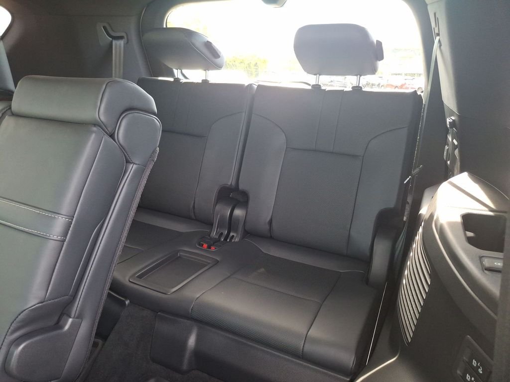 2025 Lexus LX 700h Luxury - Photo 24