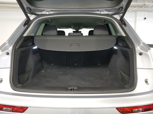 2023 Audi Q5 Premium - Photo 23