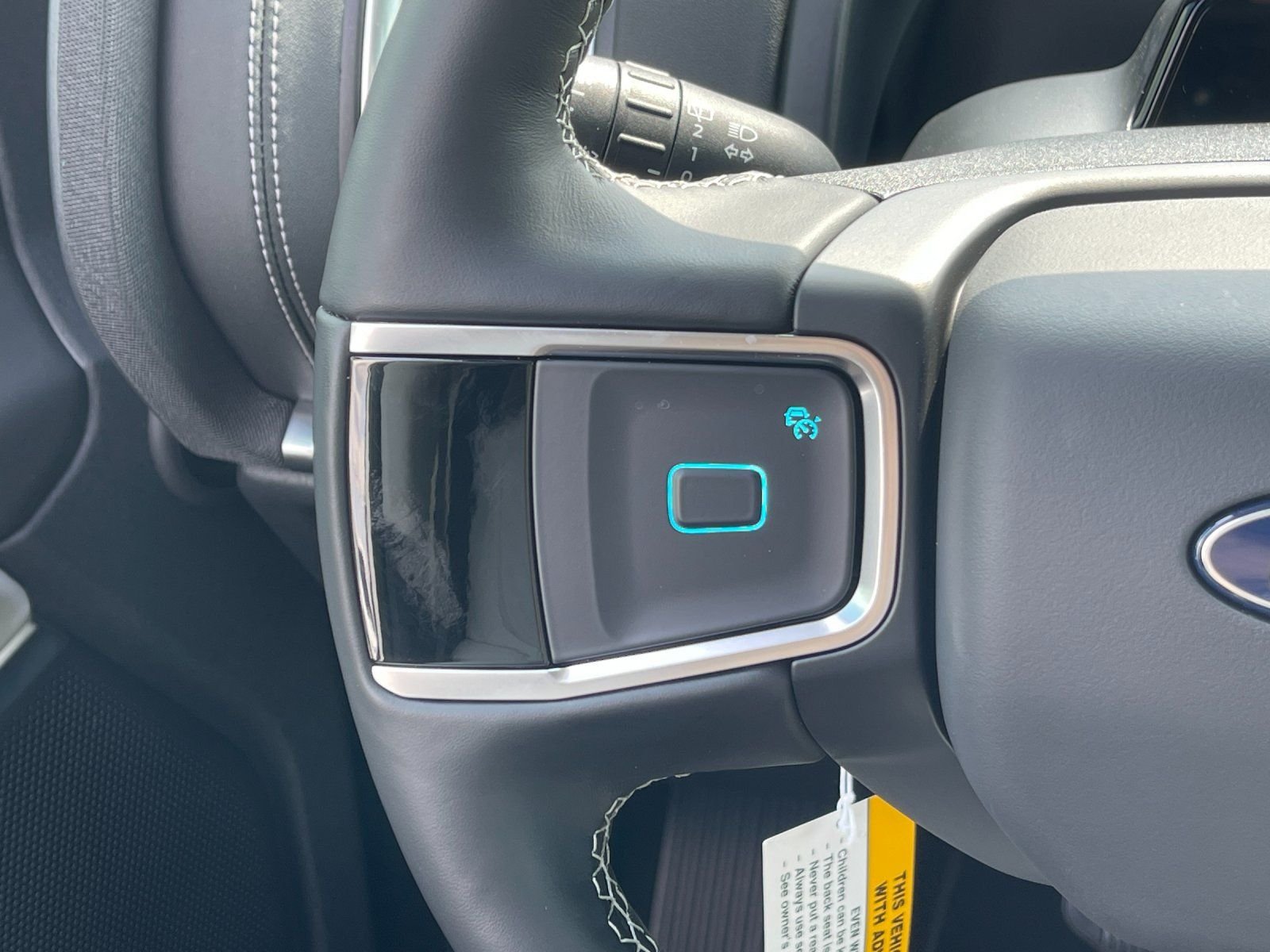 New 2026 Space Silver Metallic Ford Platinum® image 28