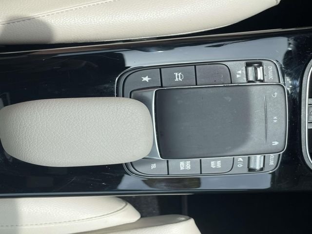 Used 2021 Gray Mercedes-Benz A 220 image 31