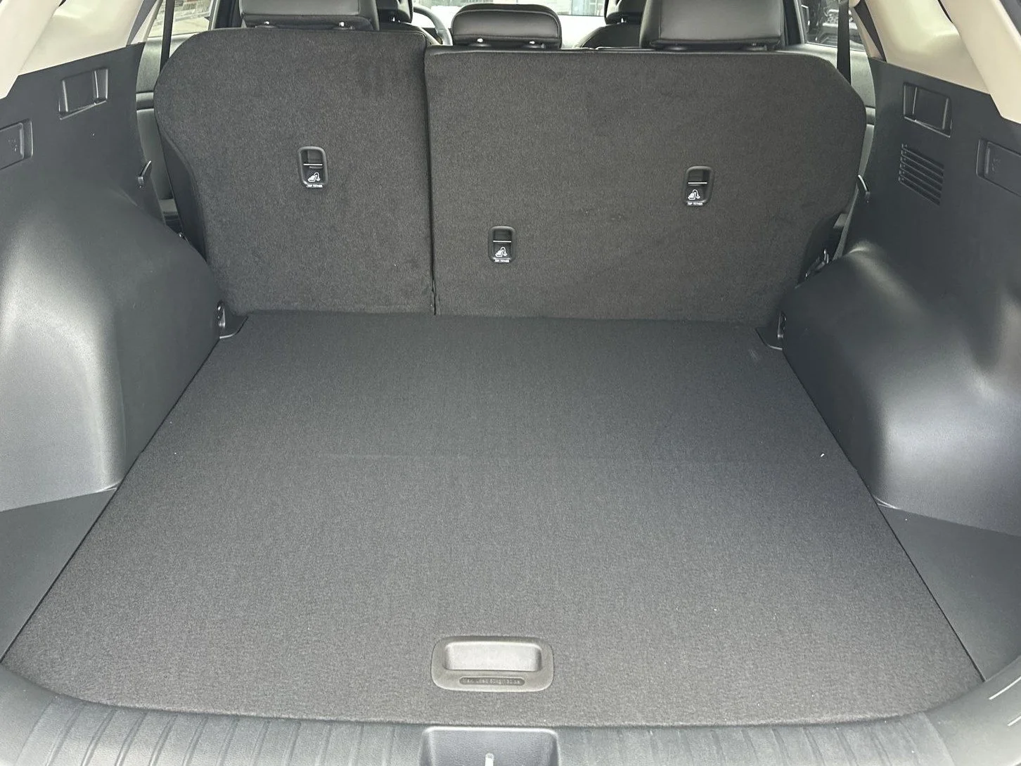 New 2026 Gravity Gray Kia EX image 23