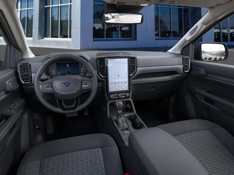 New 2025 Desert Sand Ford XLT image 31
