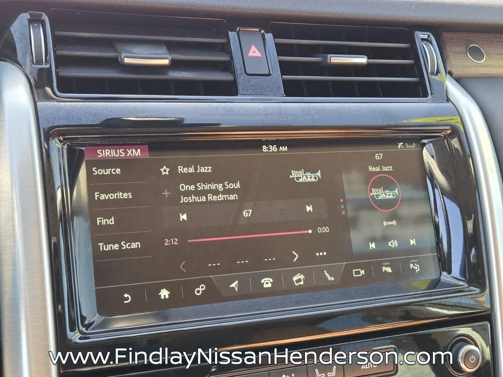 Used 2019  Land Rover HSE image 27