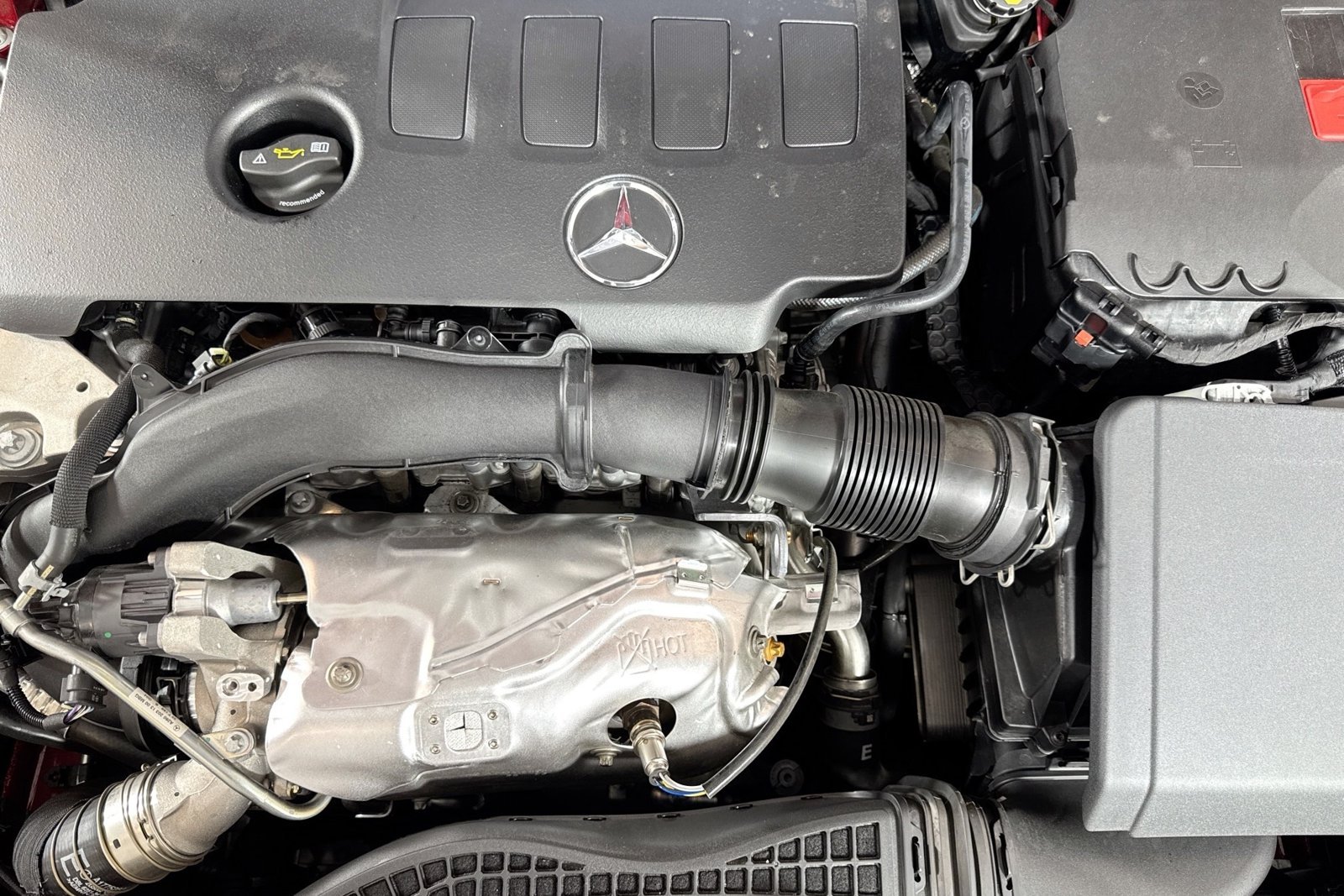 Used 2023 Manufaktur Patagonia Red Metallic Mercedes-Benz CLA 250 image 28