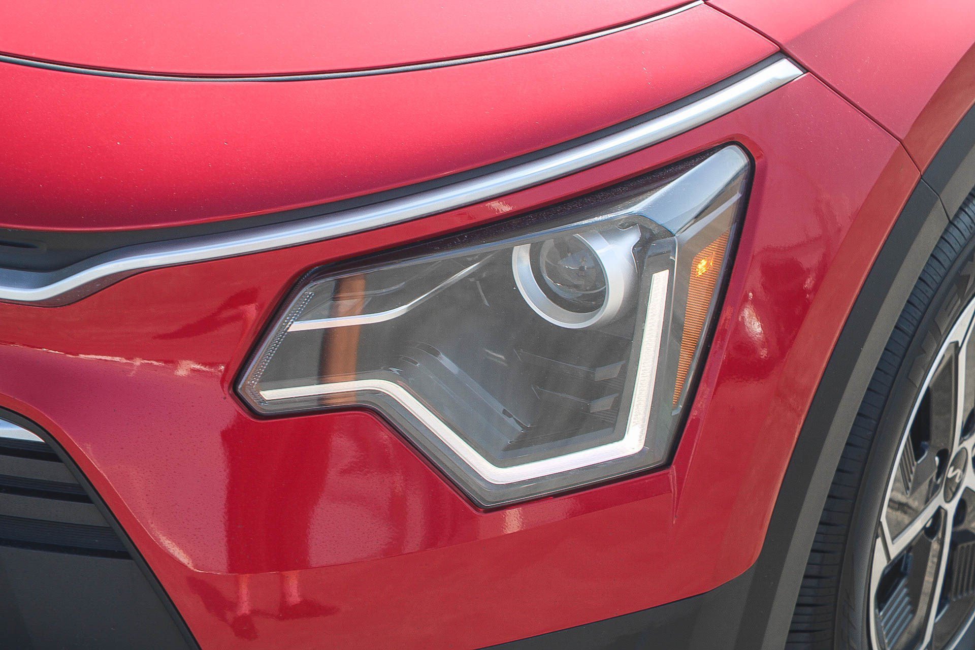 2025 Kia Niro EX - Photo 4