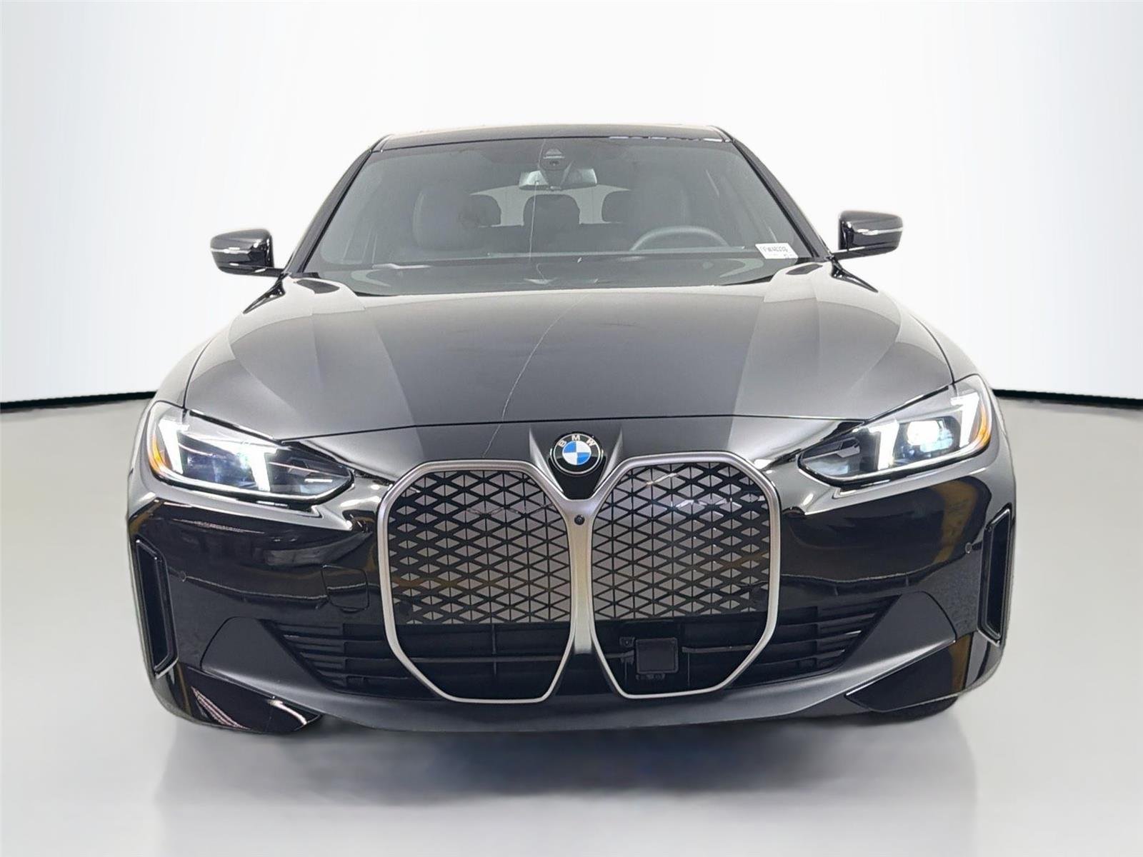 New 2026 Jet Black BMW xDrive40 image 3