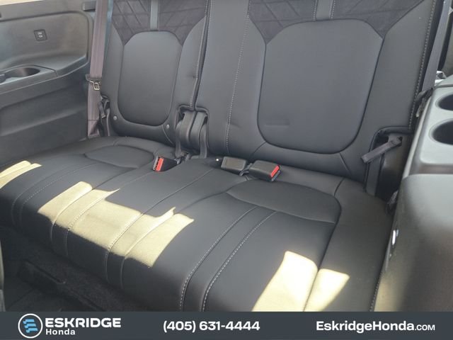 Certified Used 2026 Platinum White Pearl Honda AWD Elite image 32