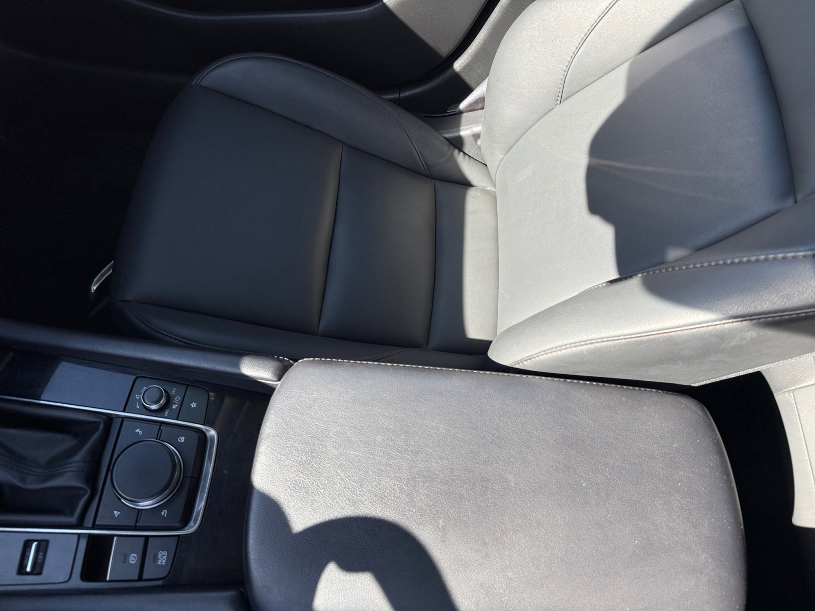 Used 2024 Quartz Metallic Mazda 2.5 S Preferred Package image 14