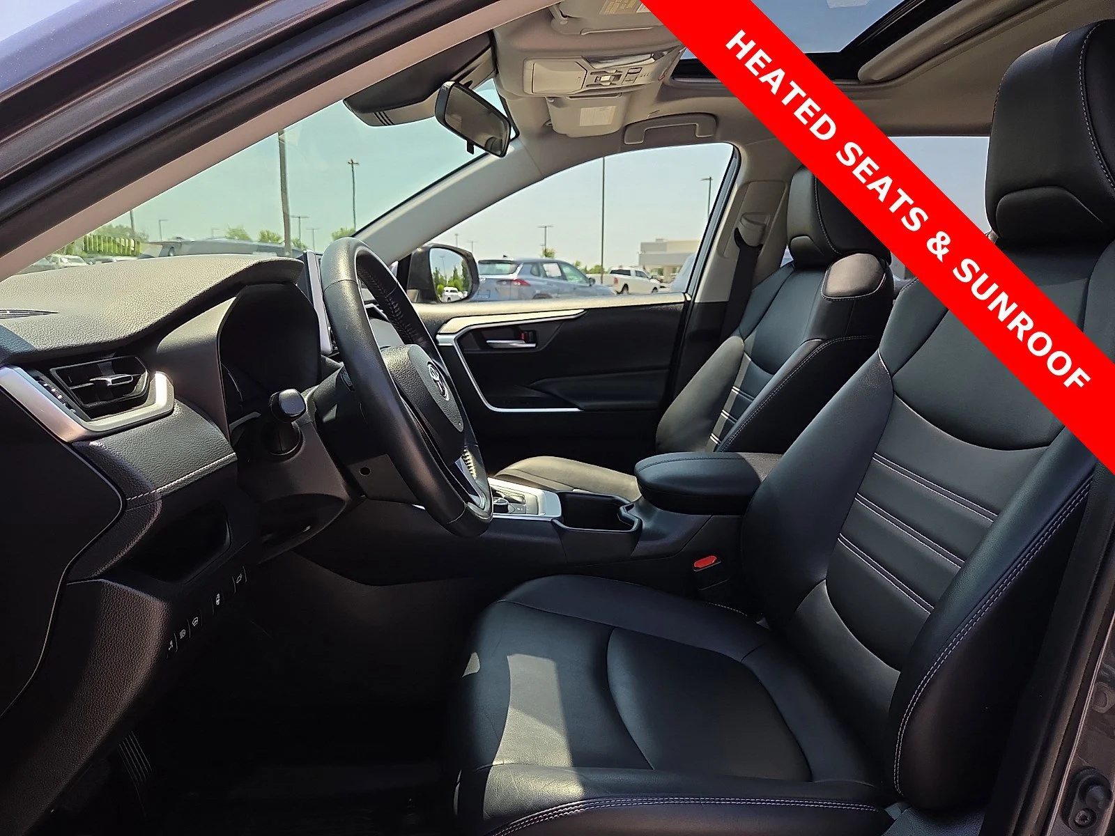 Used 2024 Magnetic Gray Metallic Toyota Hybrid XLE Premium image 15