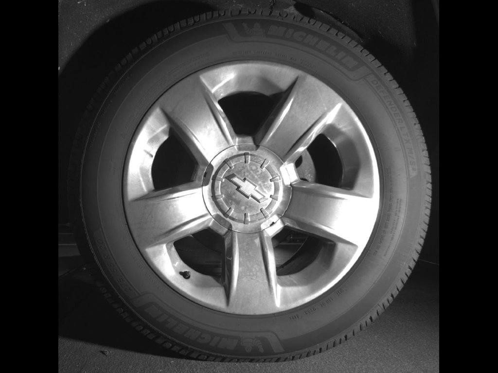 Used 2018 White Chevrolet LTZ image 9