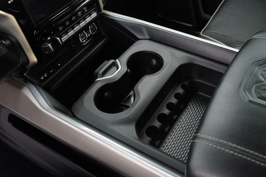Used 2019 Black Ram Laramie image 29