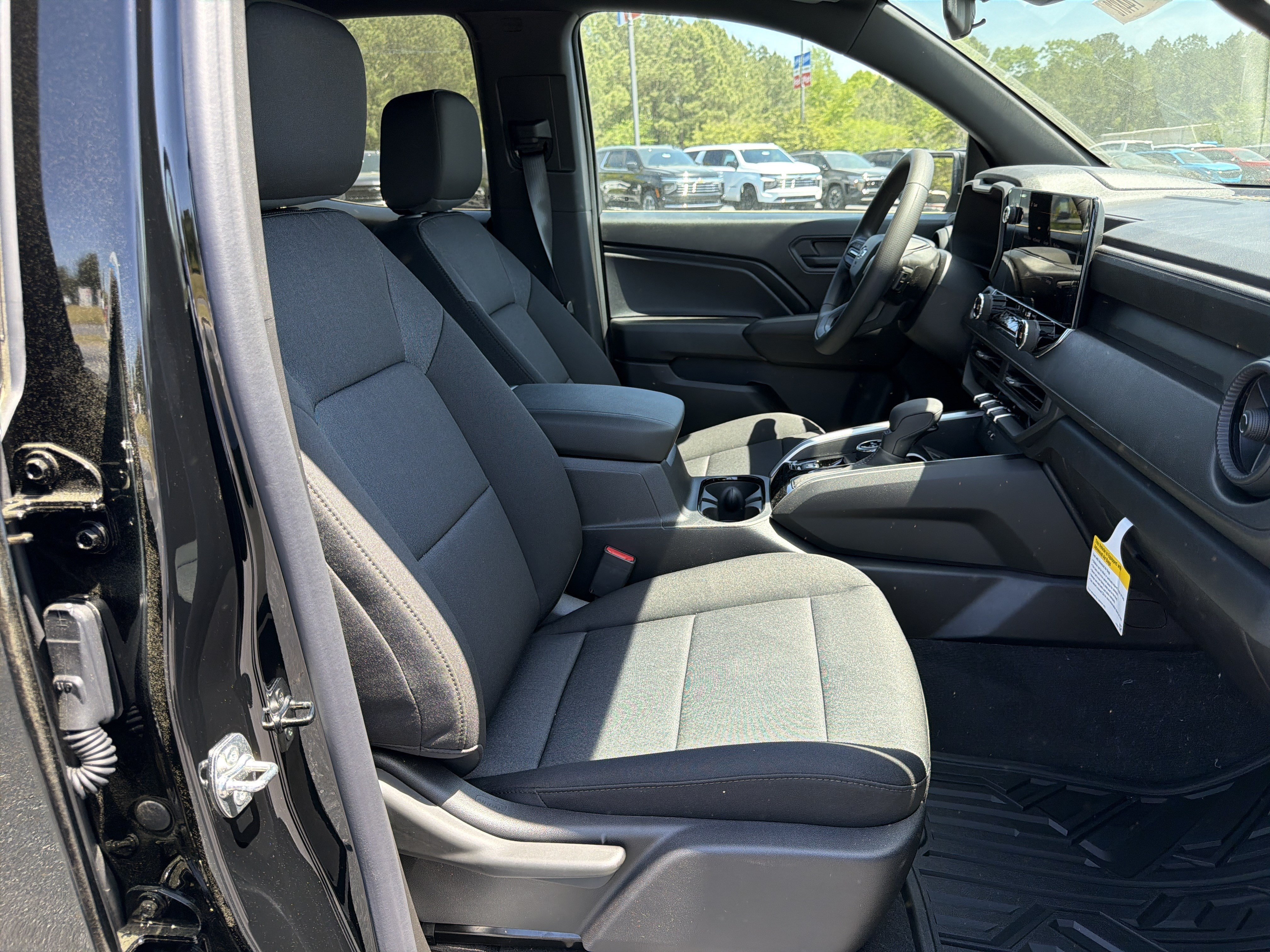 2026 Chevrolet Colorado Trail Boss - Photo 13