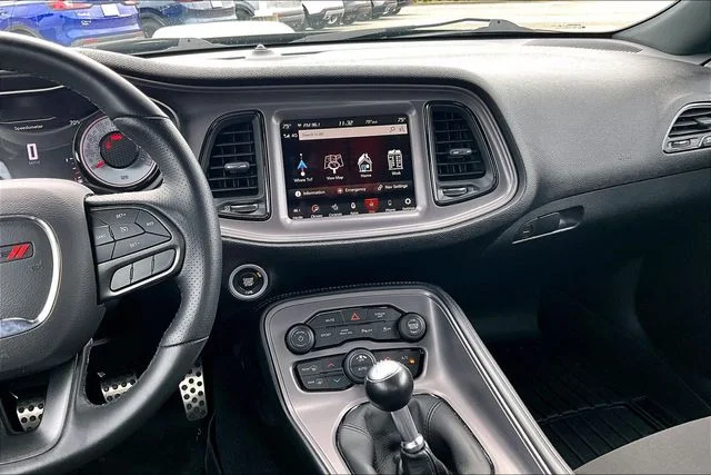 2023 Dodge Challenger R/T - Photo 9