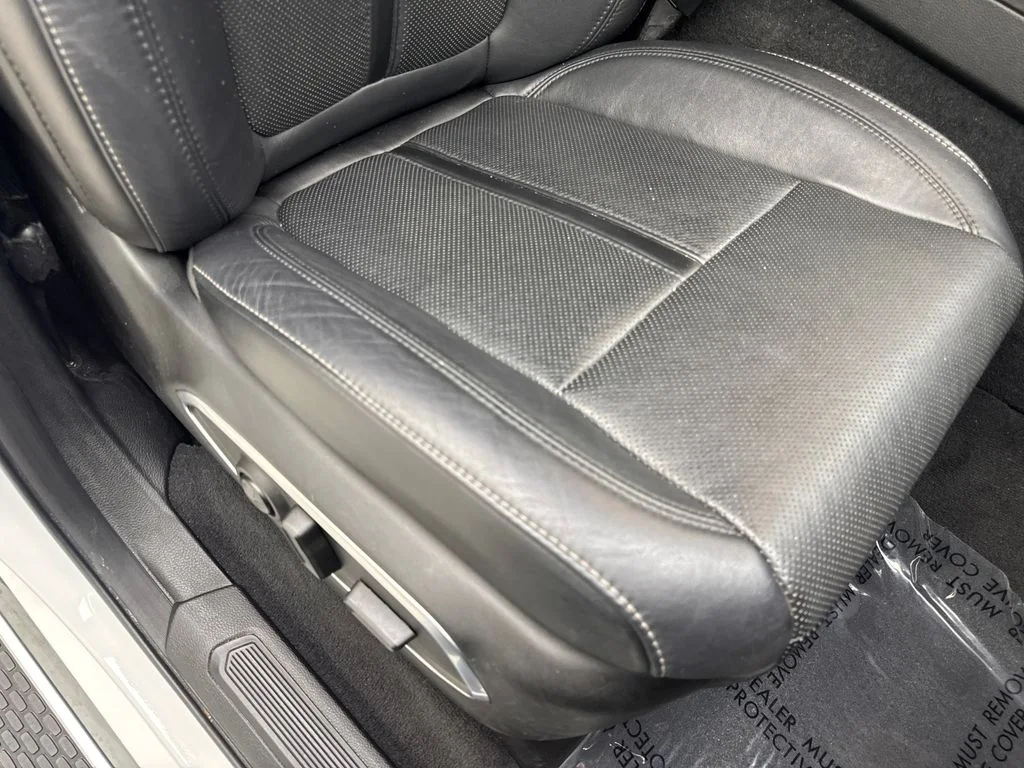 Used 2024 White Jeep Series II image 50