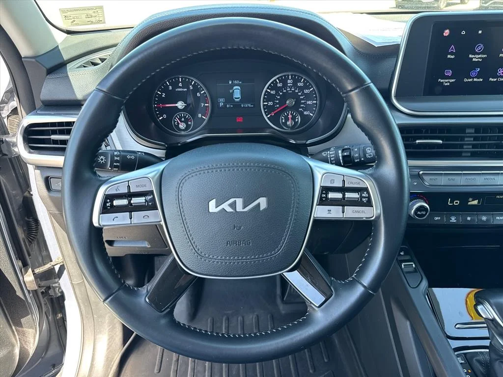 2022 Kia Telluride S - Photo 23