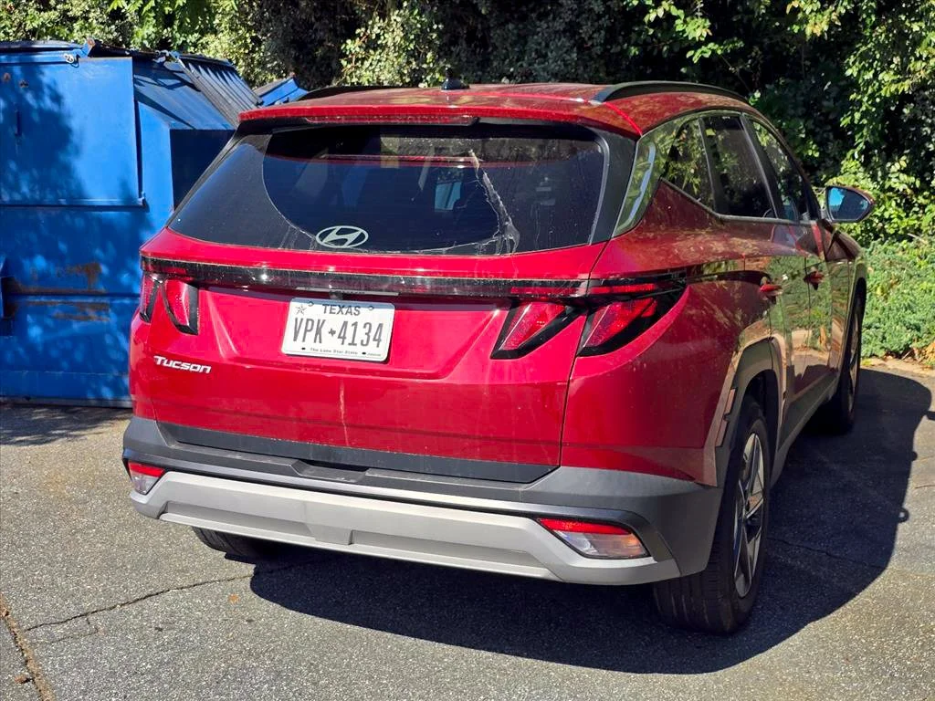 Used 2025 Red Hyundai SEL image 13